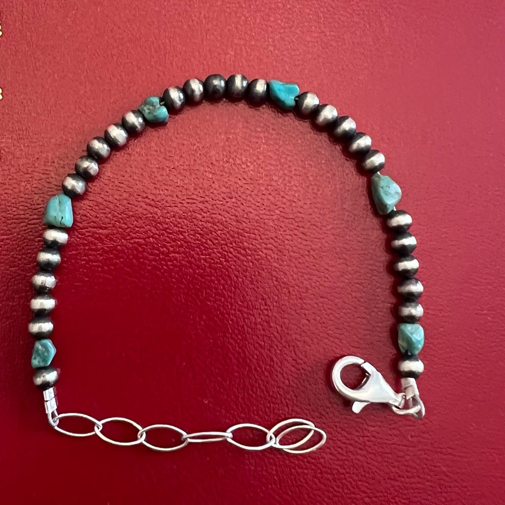 Turquoise and 3mm Navajo Pearls bracelet